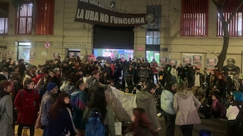 Estudiantes tomaron la Facultad de