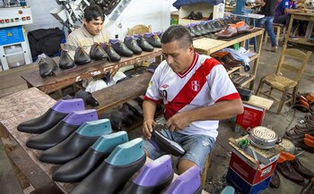 La manufacturación nacional de calzado