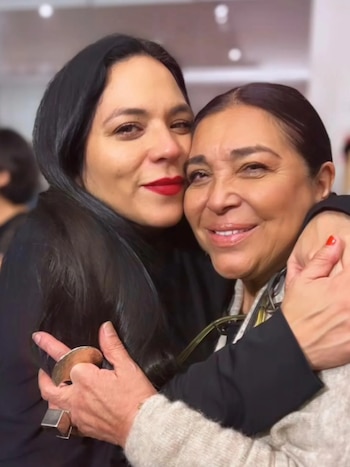 Meche Correa y Ali Rapp.